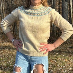 Vintage Cream wool Goudies of Shetland, size 38  sweater